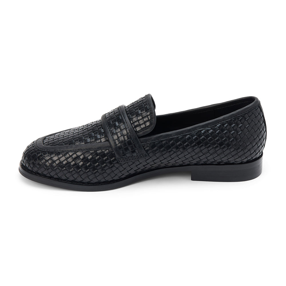Ned Loafer – Matisse Footwear – Black woven leather loafer with a structured silhouette, round toe, and low stacked heel. A timeless menswear-inspired flat with artisanal texture and refined polish for everyday sophistication.