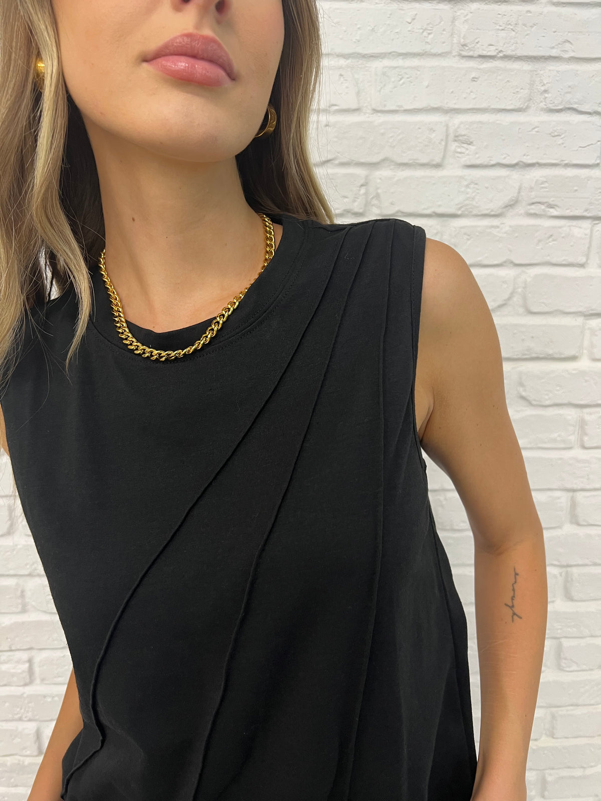 New Normal Pleat Detail Sleeveless Top in Black - 2/10/2025