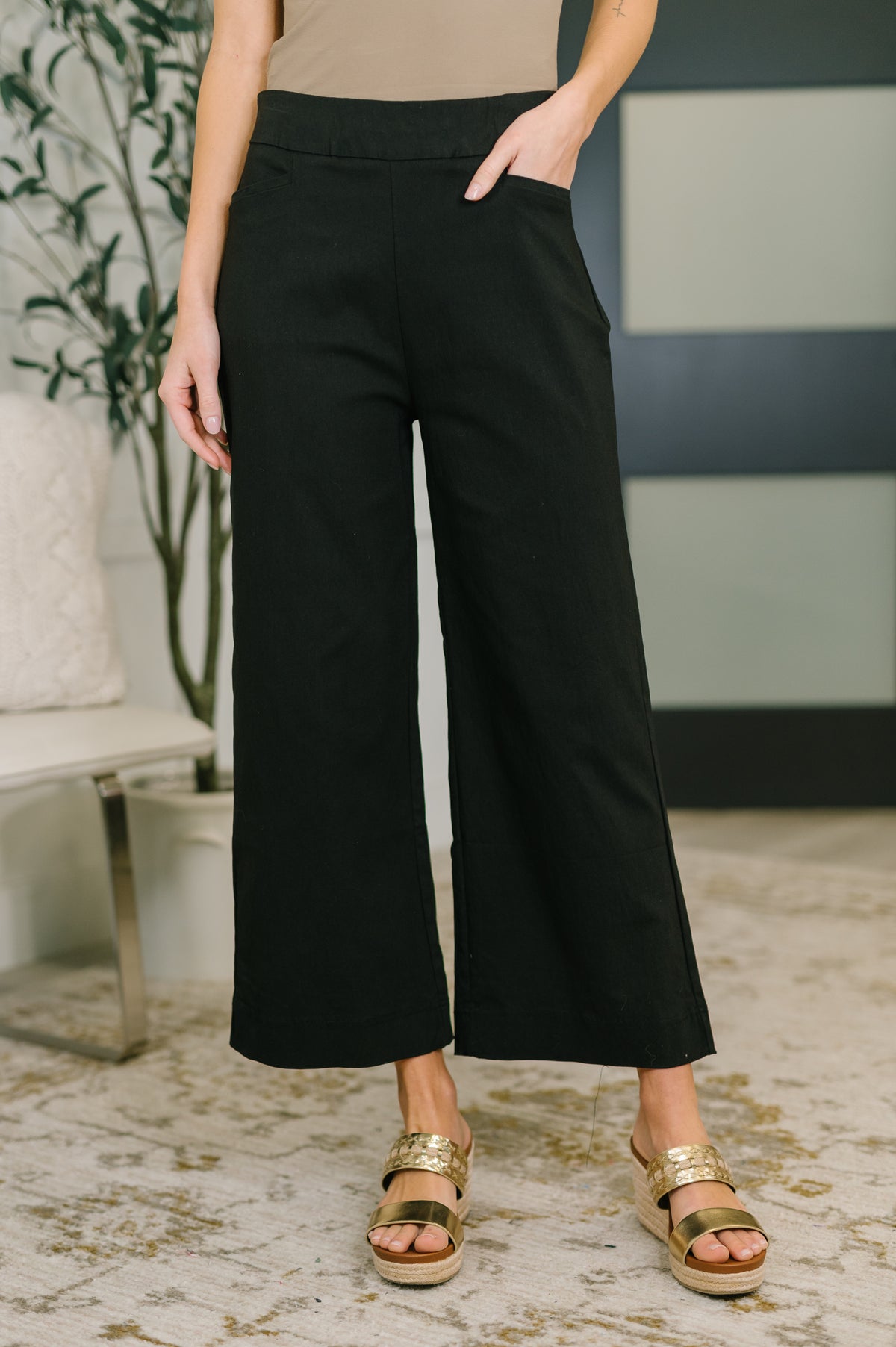 Only Pair High Waisted Wide Leg Bottoms in Black - 2/17/2026