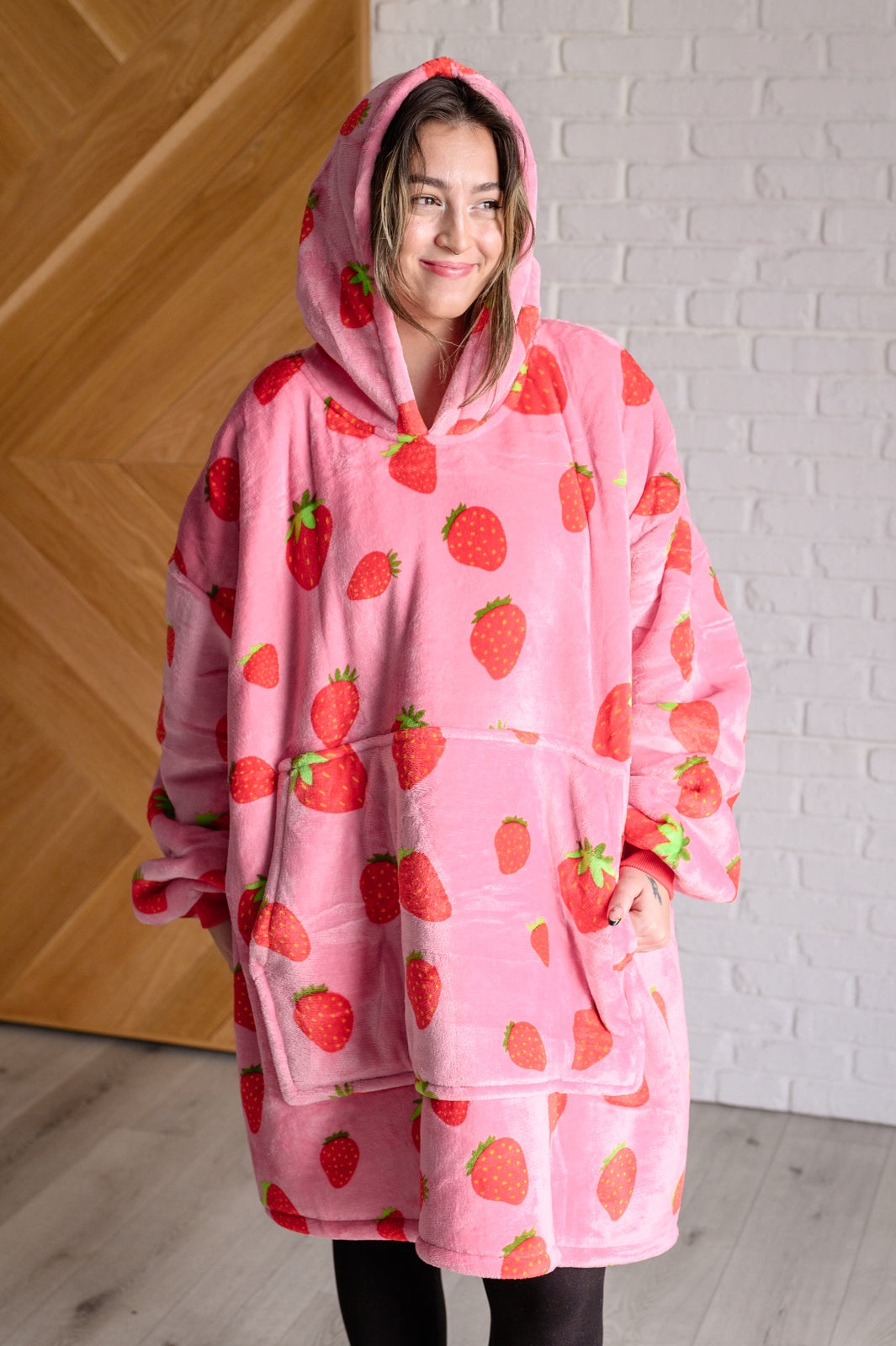 Oversized Blanket Hoodie in Strawberry - 12/6/2024