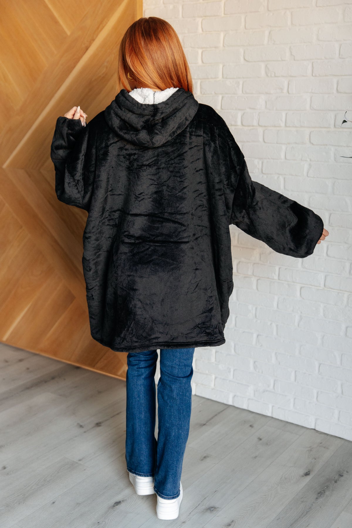 Oversized Velour Blanket Hoodie in Black - 12/6/2024