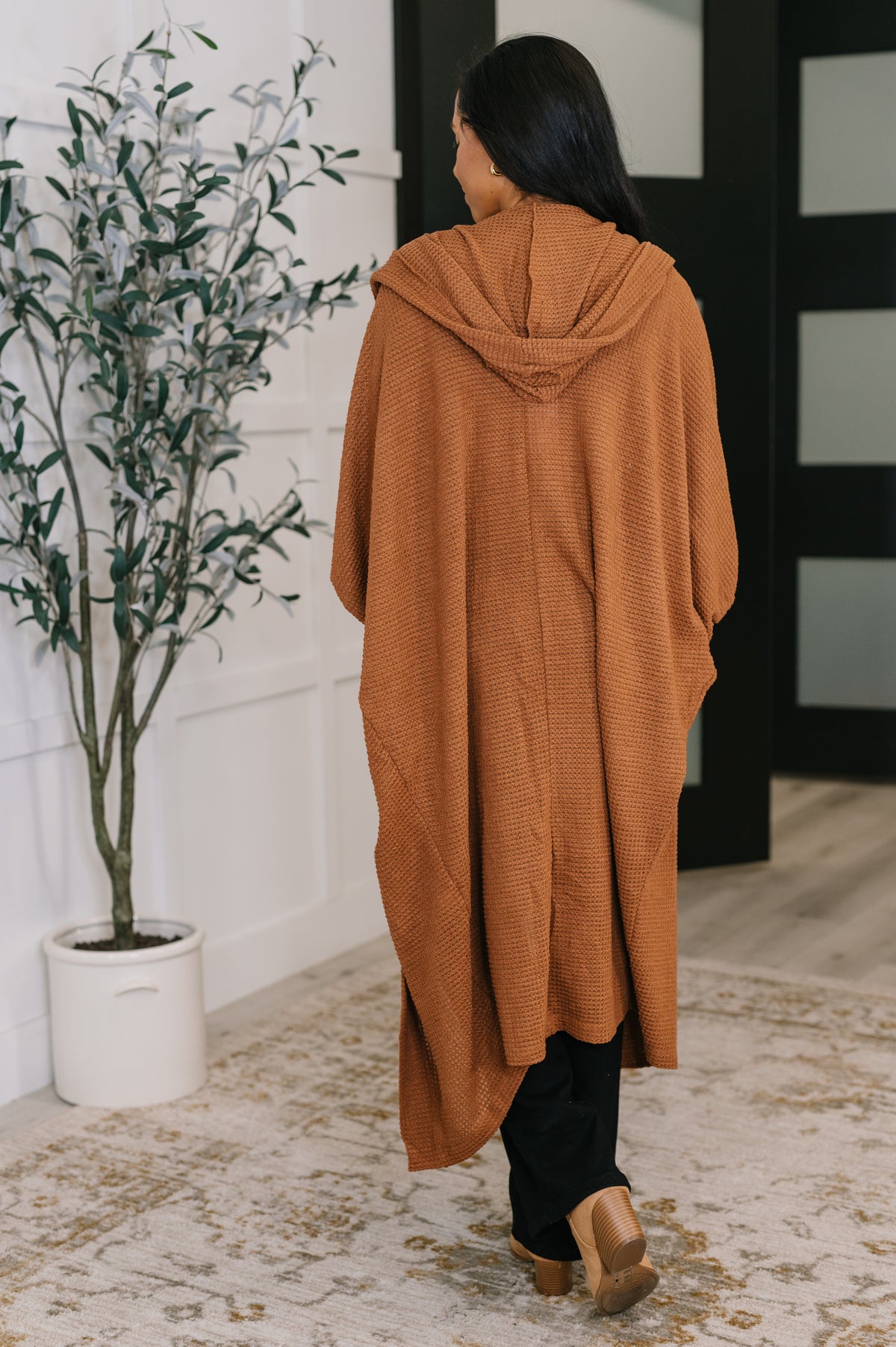 Pamper Travel Hooded Cardigan in Chestnut - 10/17/2025