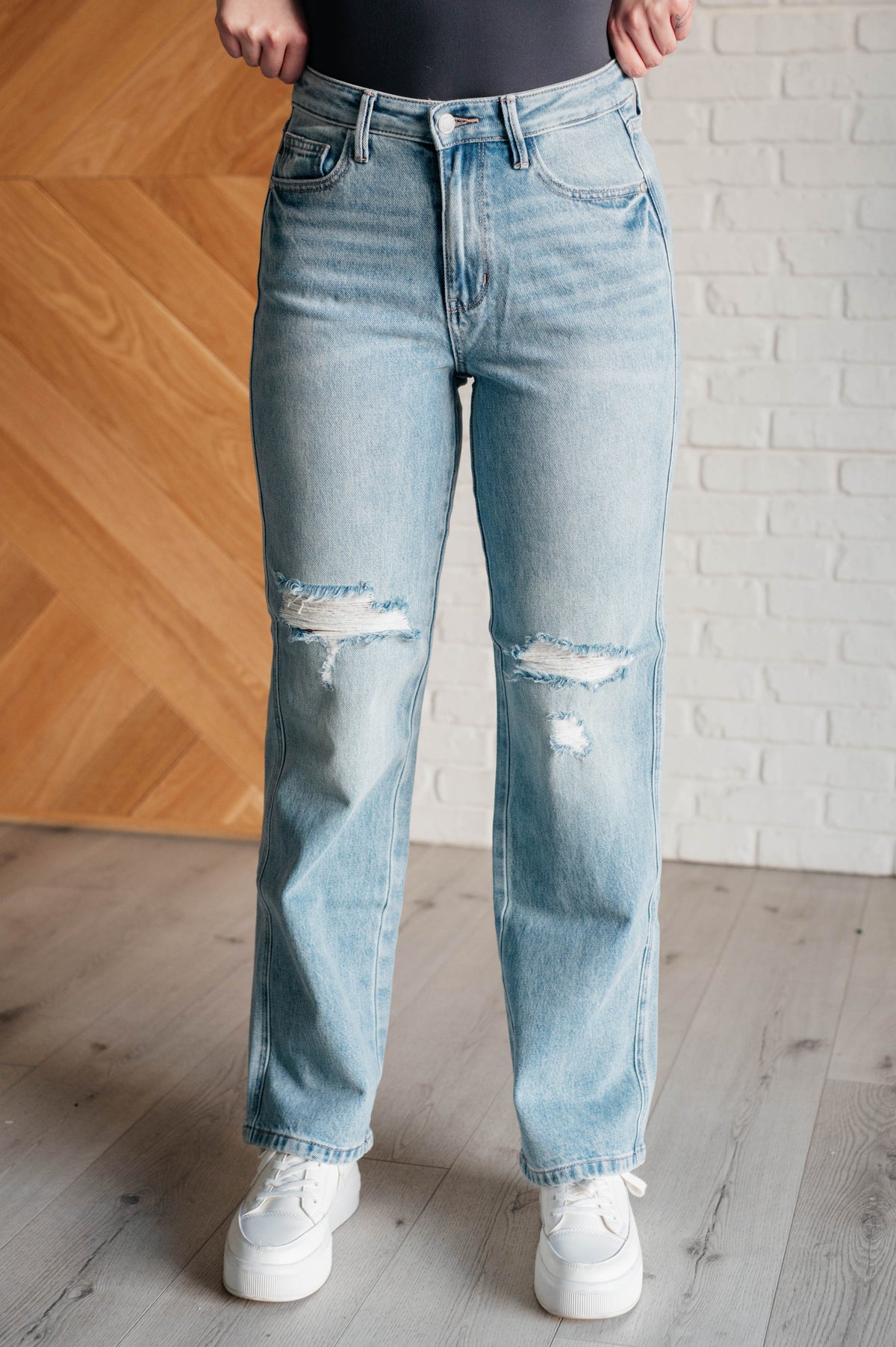 Patricia High Rise Rigid Magic 90's Straight Jeans - 12/11/2024