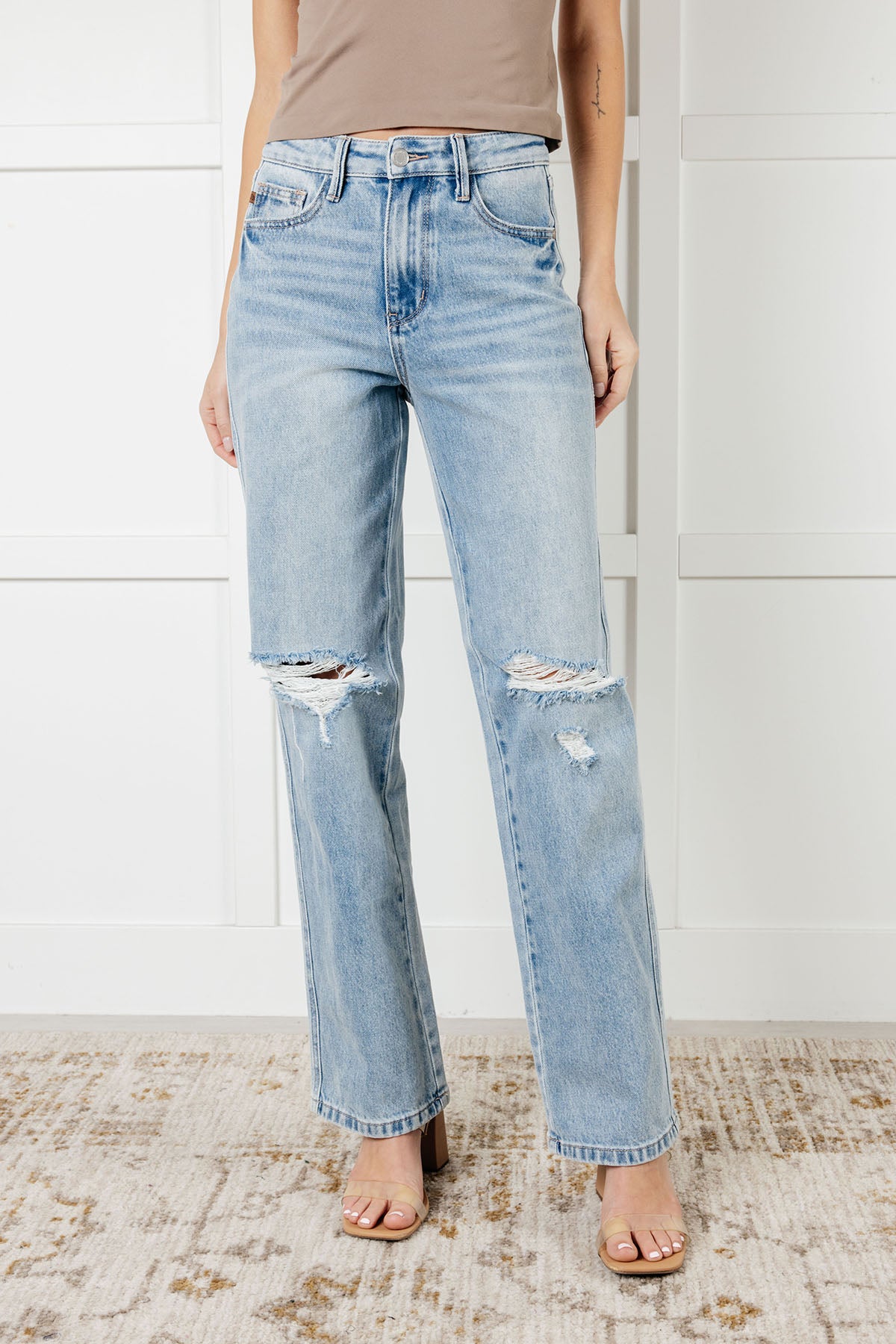 Patricia High Rise Rigid Magic 90's Straight Jeans - 12/11/2024