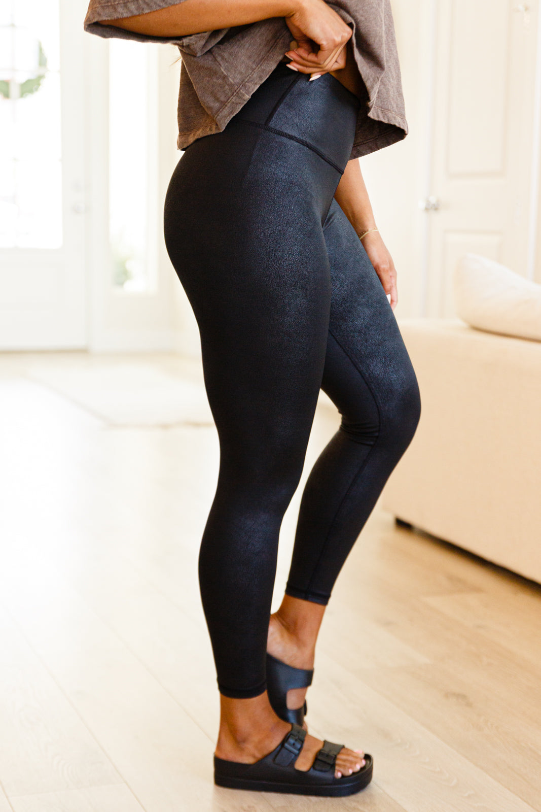 Perfect Fit High Waisted Leggings - 6/1/2023