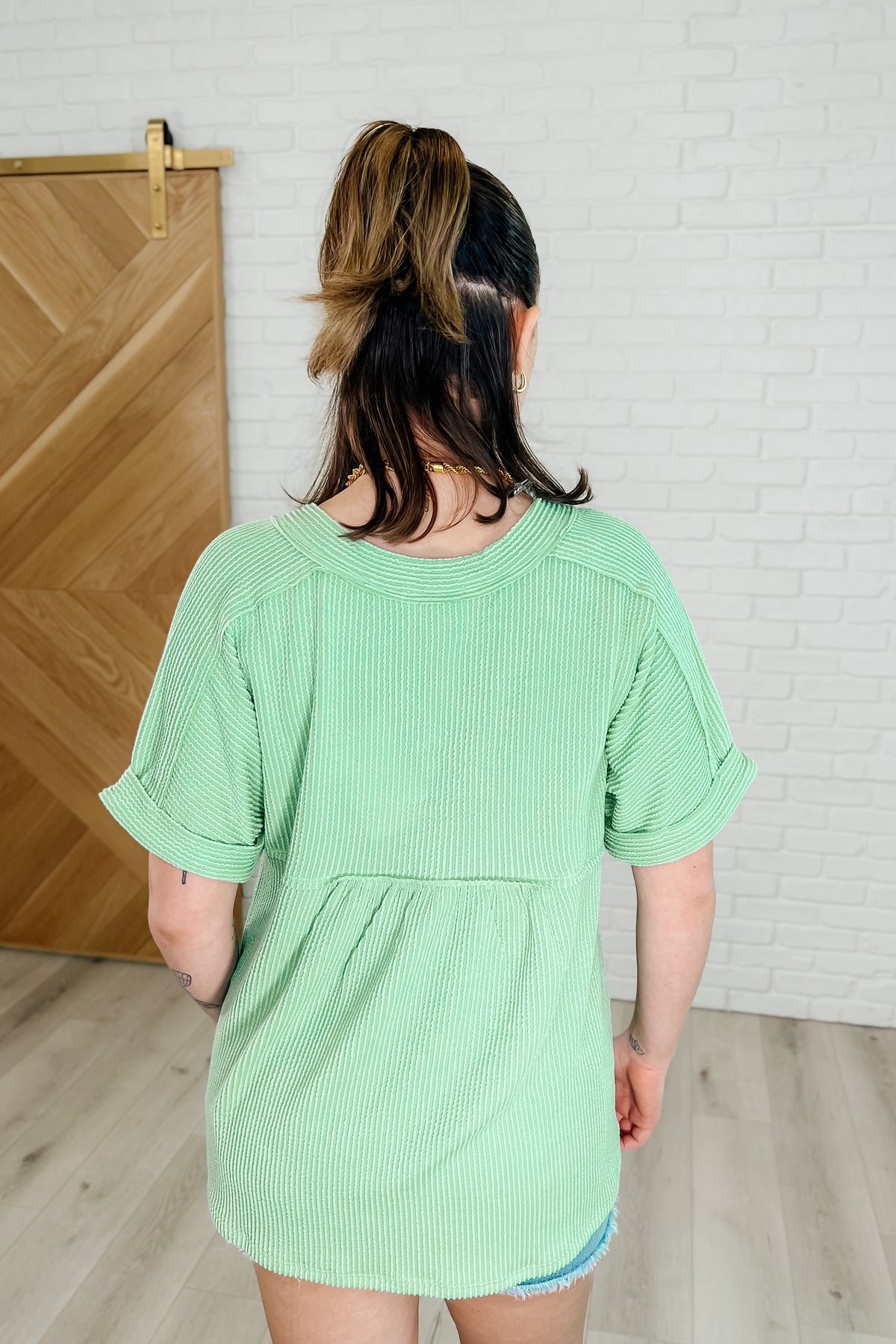 Plain and Sassy V-Neck Tee in Mint Green - 4/1/2025