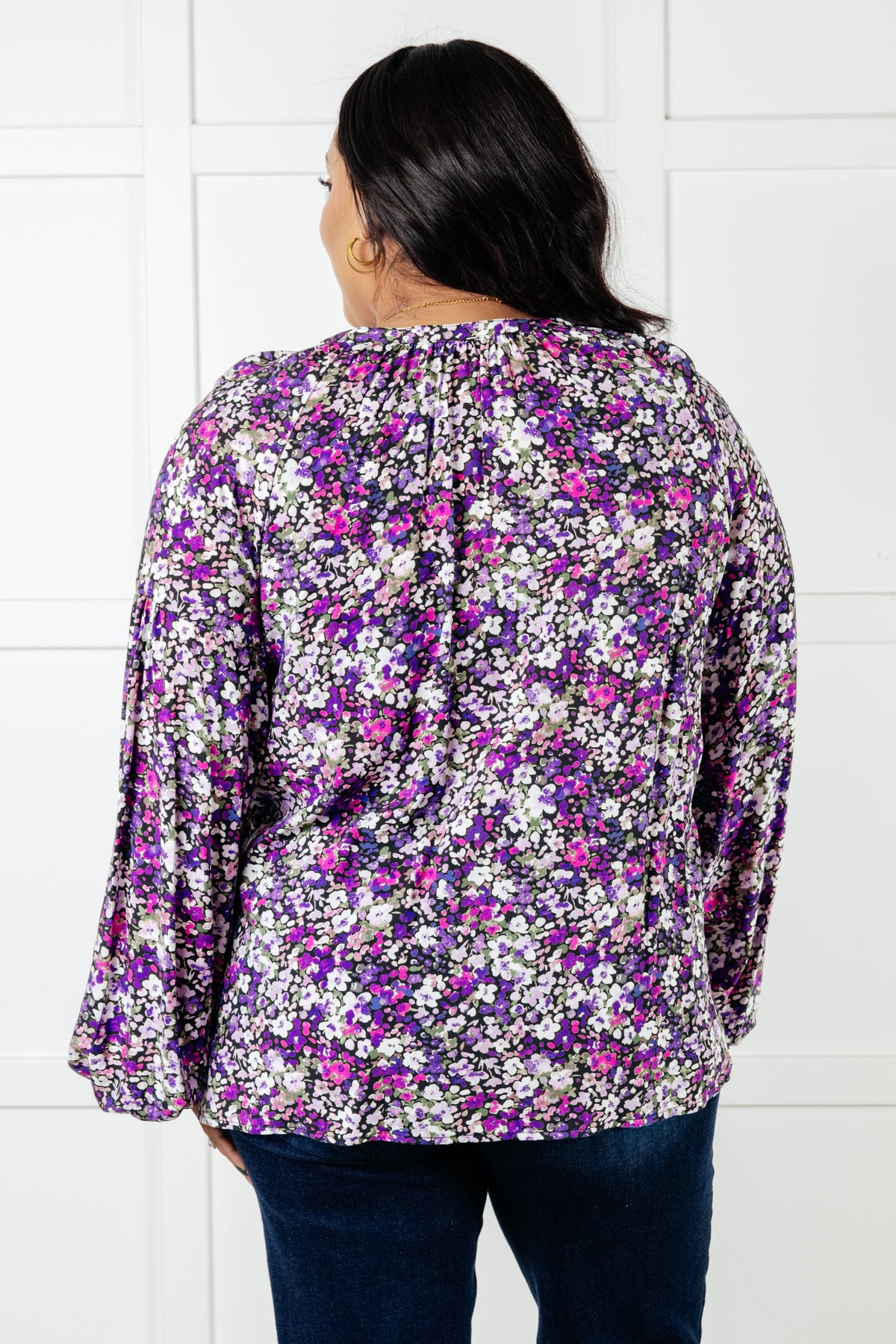 Pulled Together Ditsy Floral Bubble Sleeve Blouse - 12/31/2024