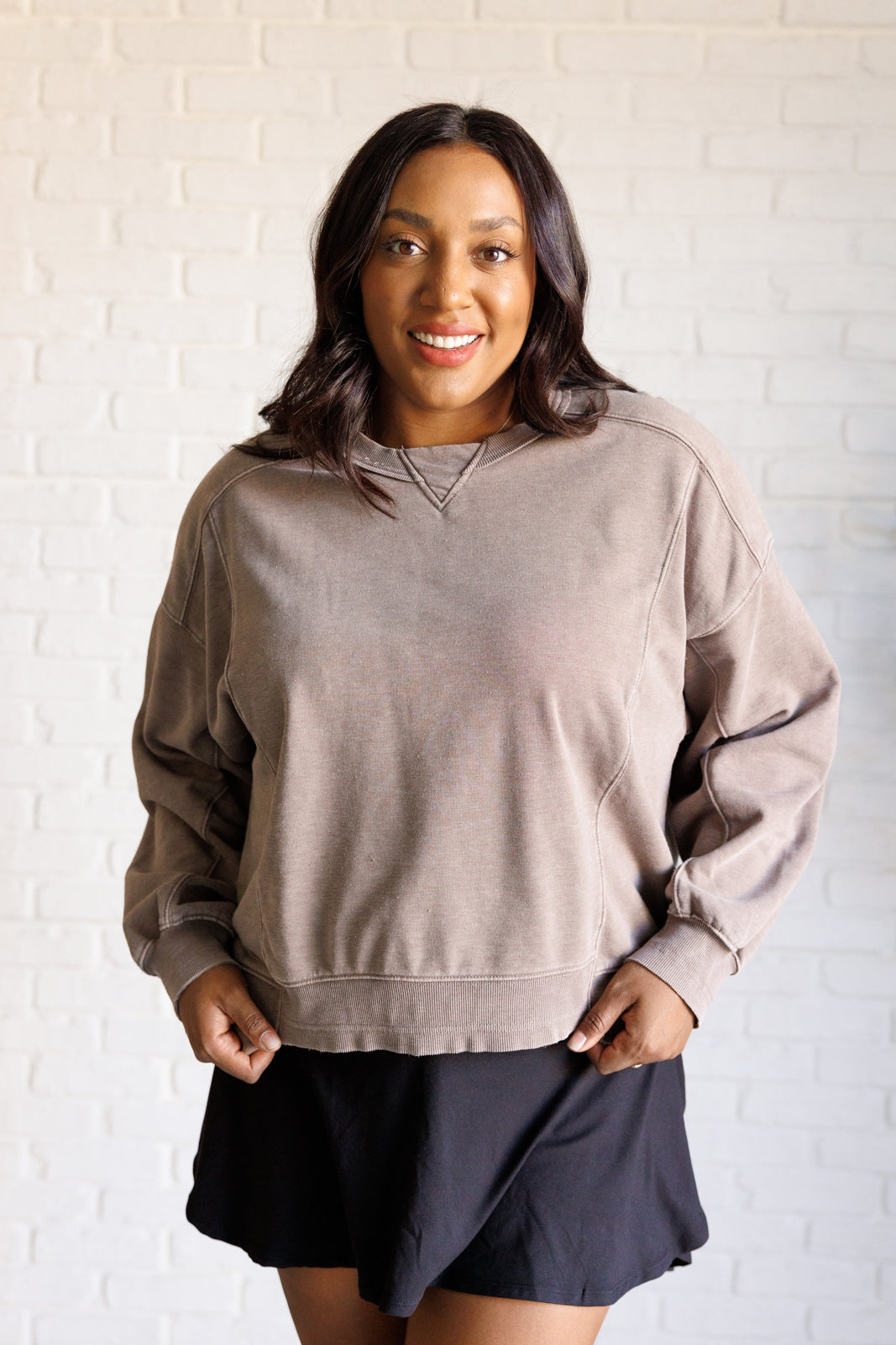 Quick Fix Mineral Wash Crew Neck Pullover in Mocha - 9/19/2024