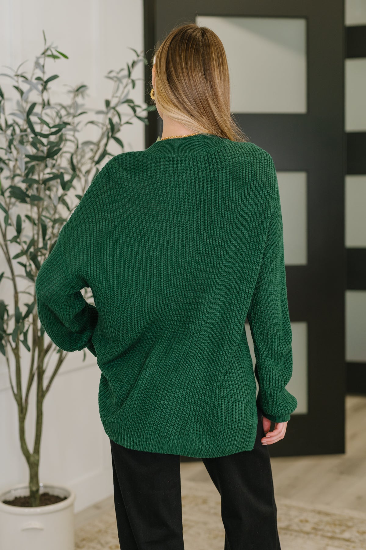 Quick Nap Textured Pullover in Hunter Green - 11/14/2025