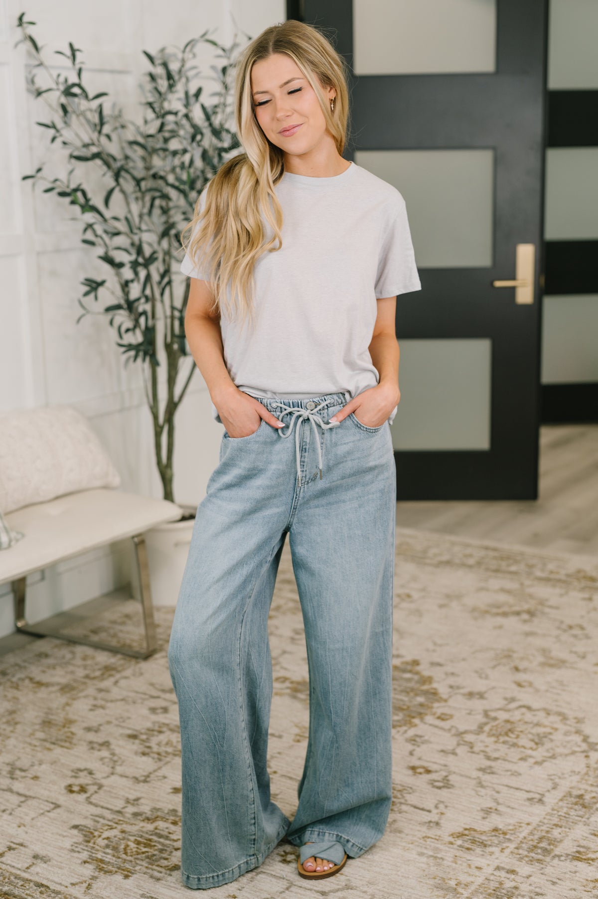 Rest Assured Basic Relaxed Tee in Heather Grey - 6/17/2026