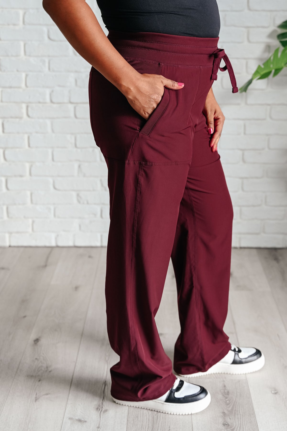 Runner's High Drawstring Joggers in Red Merlot - 8/15/2024