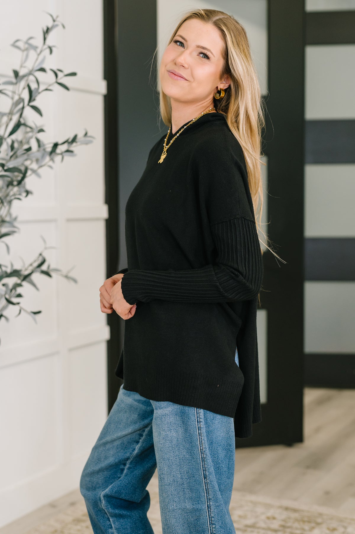 Running Late Hooded Long Sleeve in Black - 10/29/2025