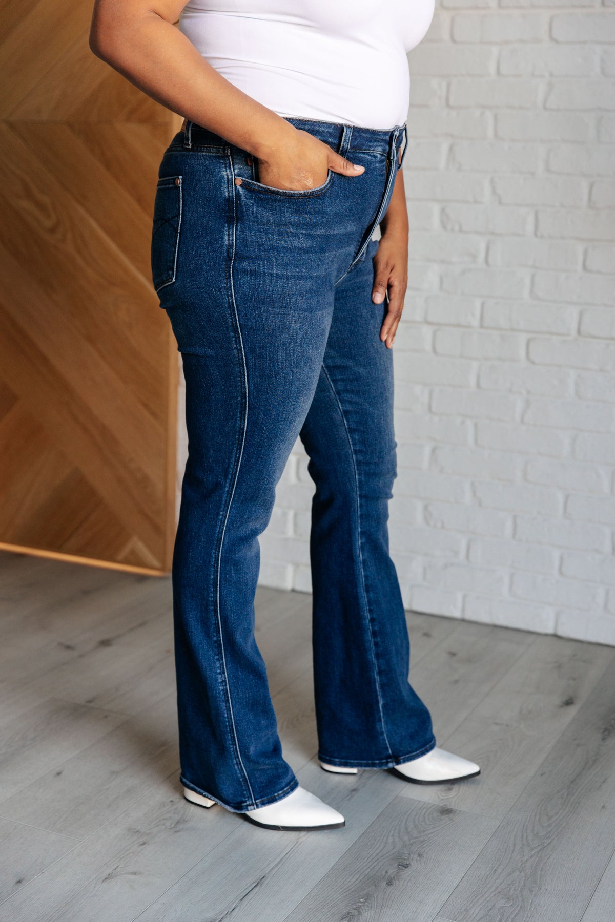 Santana High Rise Control Top Bootcut Jeans - 10/9/2024