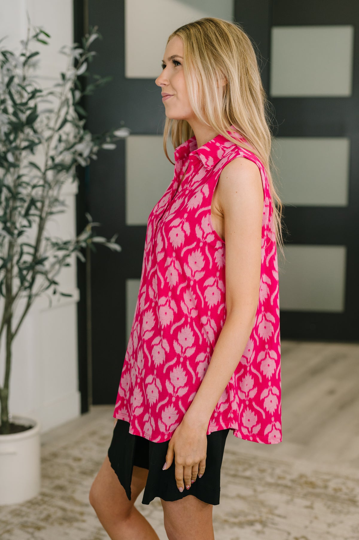 Sea Spray Collared Sleeveless Top in Floral Ikat - 4/3/2026