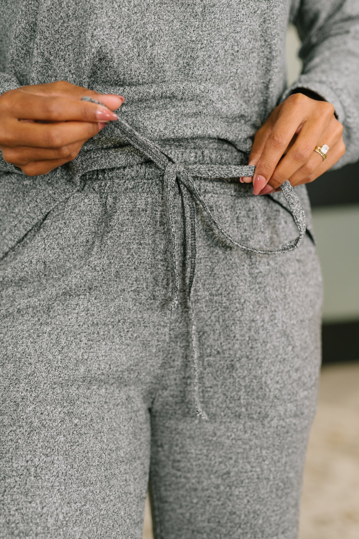 Seasonal Snooze Top and Bottom Set in Black - 11/26/2025