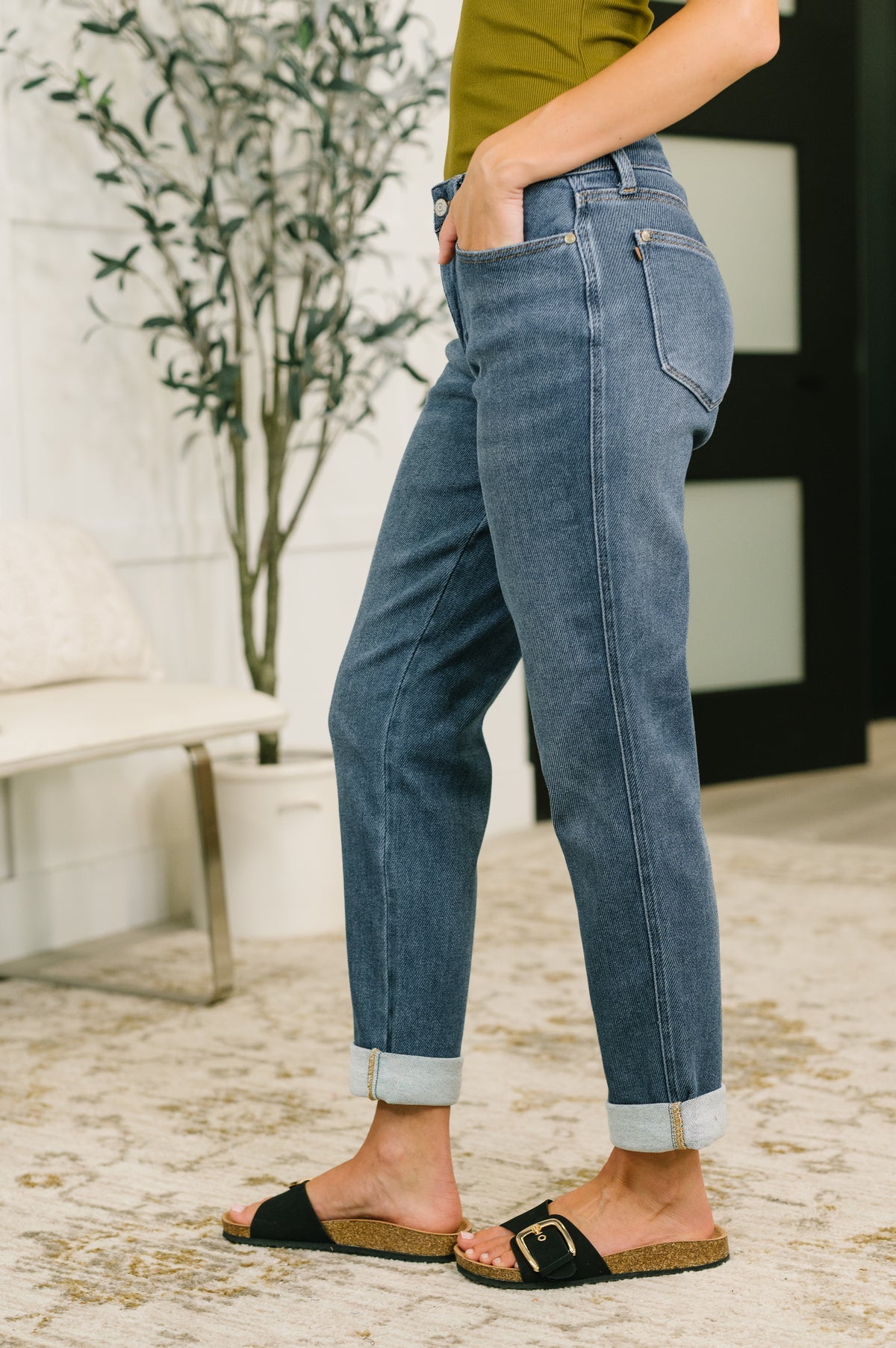 Shane Mid Rise Billie Boyfriend Jean in Dark Cozy Indigo - 7/8/2026