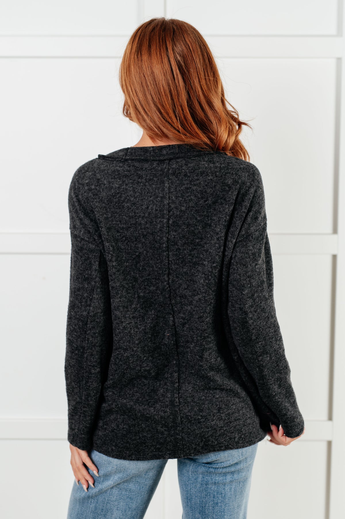 Simple Silhouette Brushed Hacci Sweater in Black - 12/11/2024