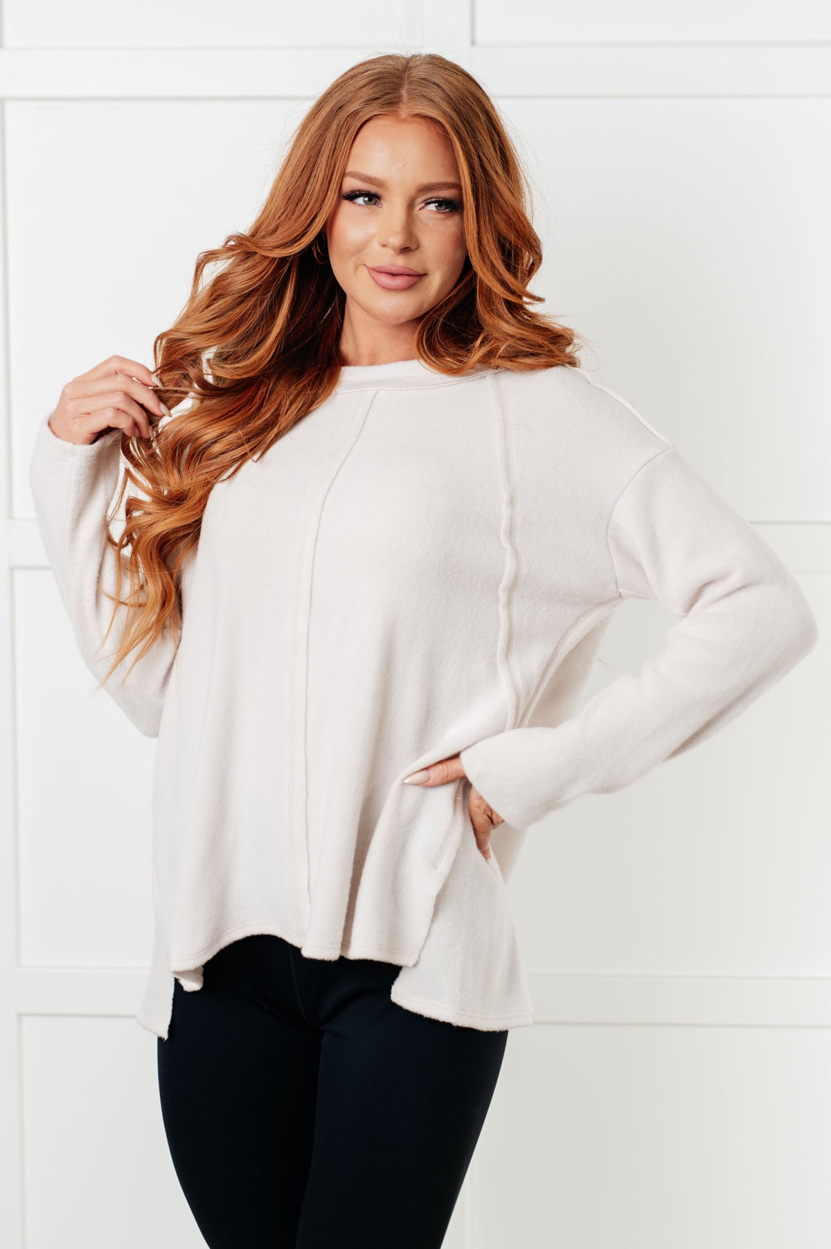 Simple Silhouette Brushed Hacci Sweater in Sand Beige - 12/11/2024