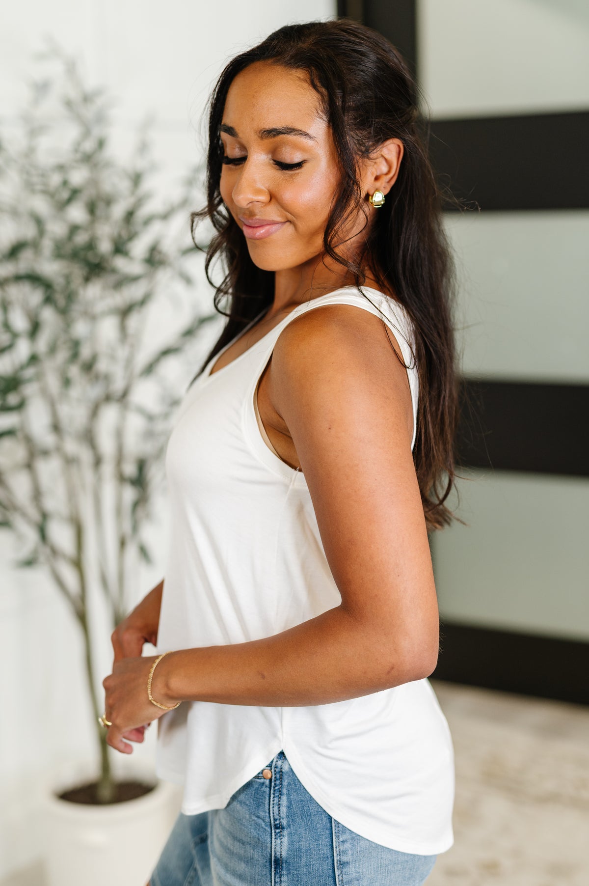 Simpler Times Basic V-Neck Tank in Off White - 6/10/2025 NEW