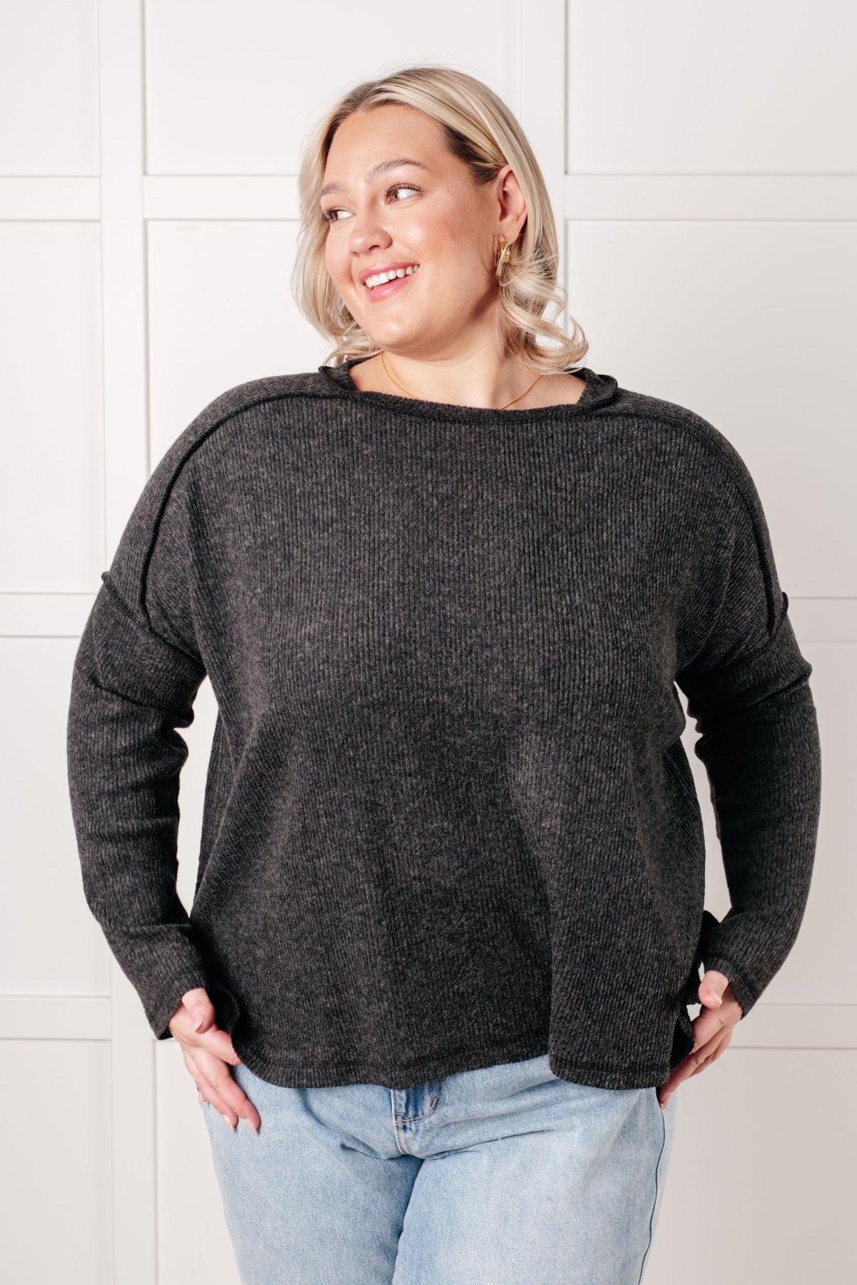 Simply Basic Ribbed Hacci Sweater in Black - 1/22/2025