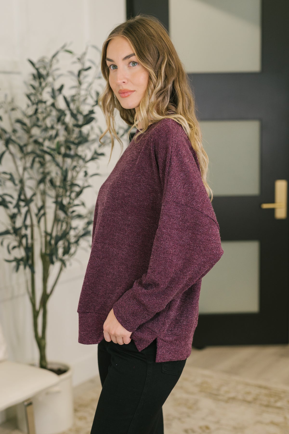 Ski Loft Relaxed Pullover in Merlot - 11/10/2026