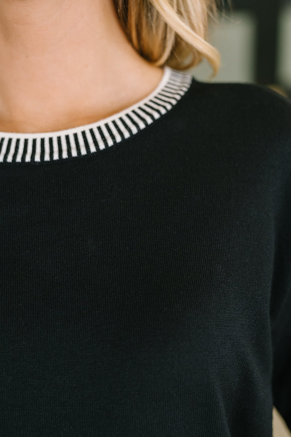 So Totally Me Trim Detail Casual Top - 8/14/2026