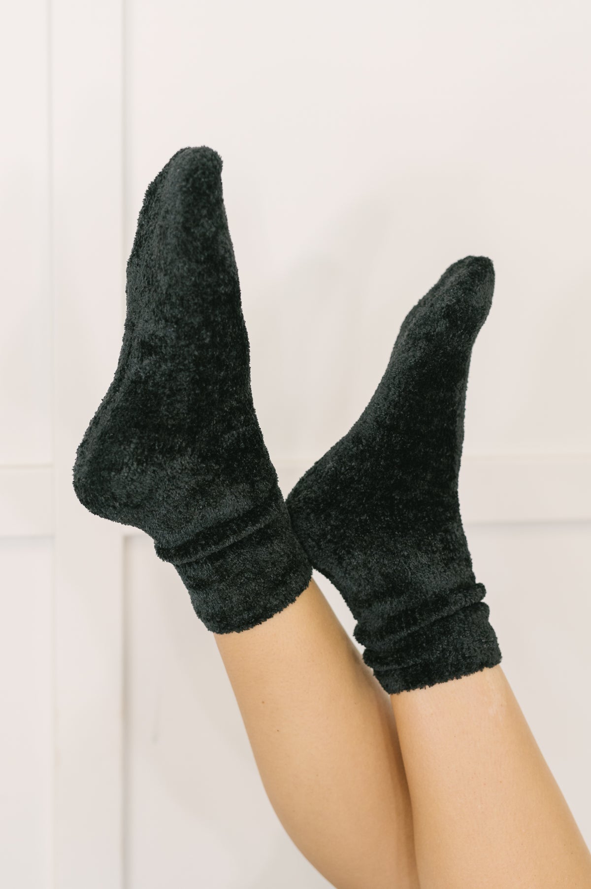 Soft Form Luxury Chenille Socks in Black - 11/13/2026