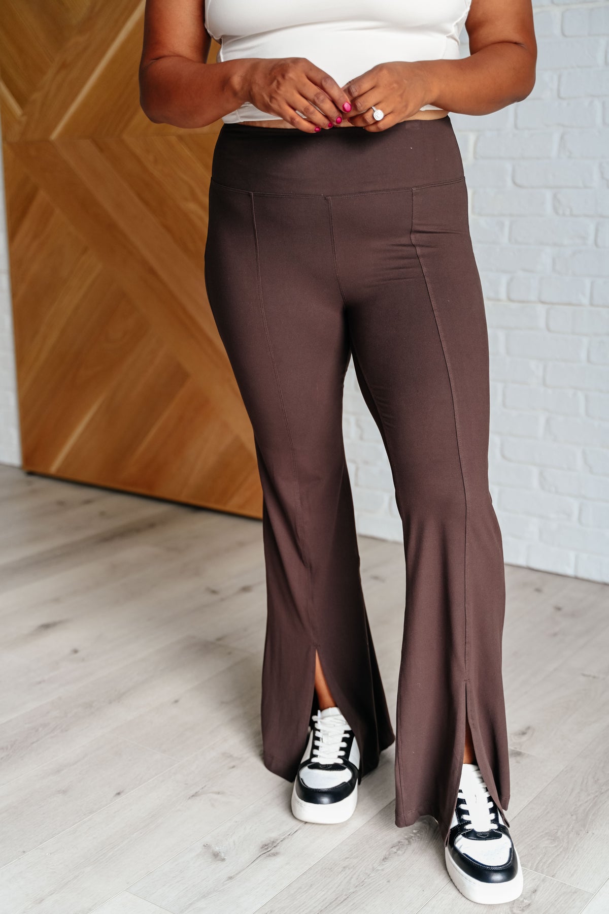 Stamina Stride Flare Leggings in Espresso - 8/15/2024