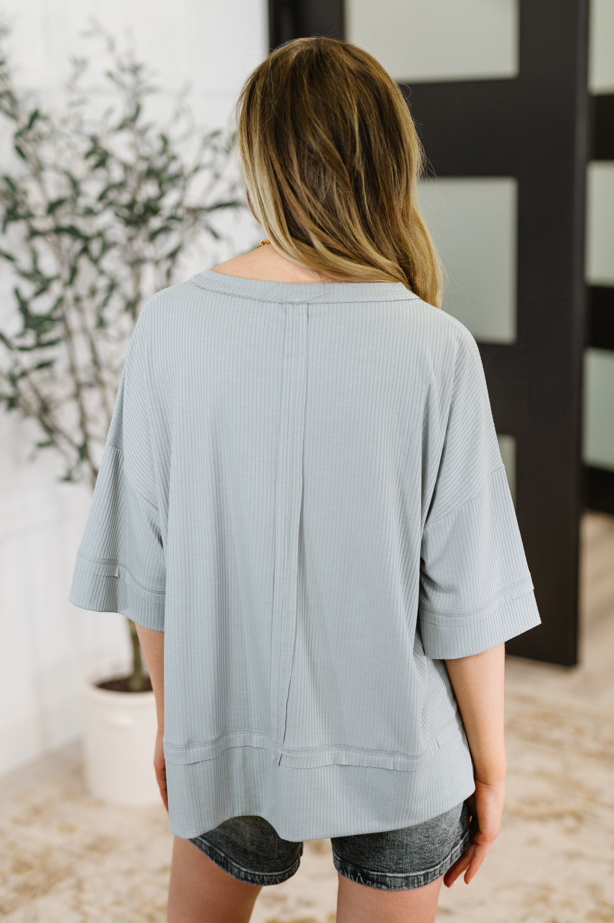 Stay On Top Relaxed Tee in Light Grey - 6/18/2025