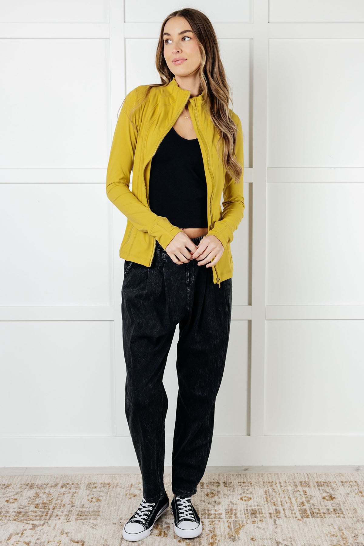 Staying Swift Activewear Jacket in Yellow Pear - 1/2/2025