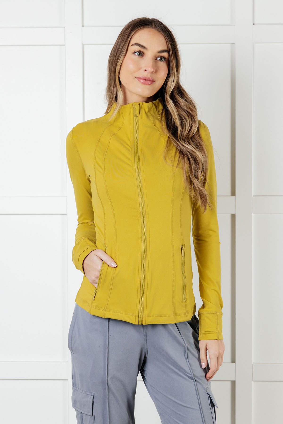 Staying Swift Activewear Jacket in Yellow Pear - 1/2/2025