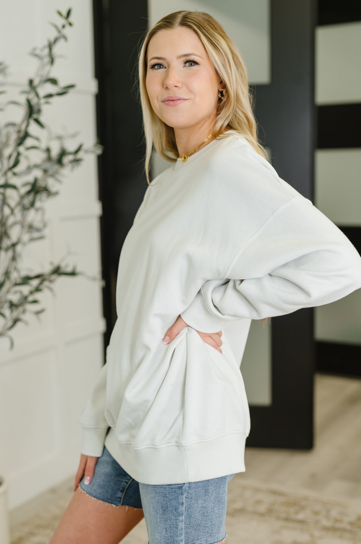 Sunday Snug Relaxed Pullover in Bone - 8/13/2025