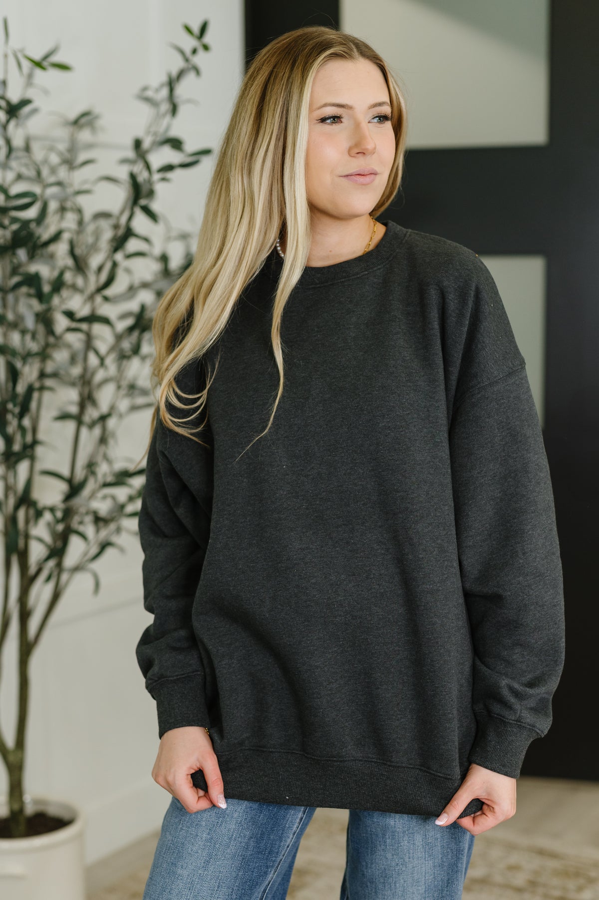 Sunday Snug Relaxed Pullover in Charcoal - 8/13/2025