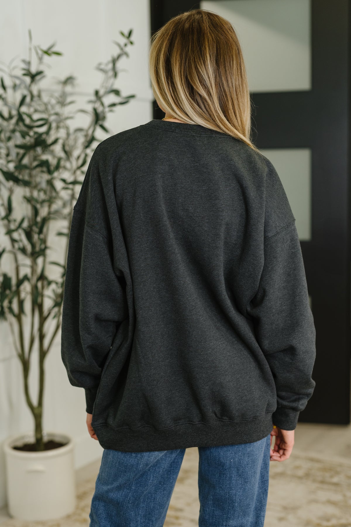 Sunday Snug Relaxed Pullover in Charcoal - 8/13/2025