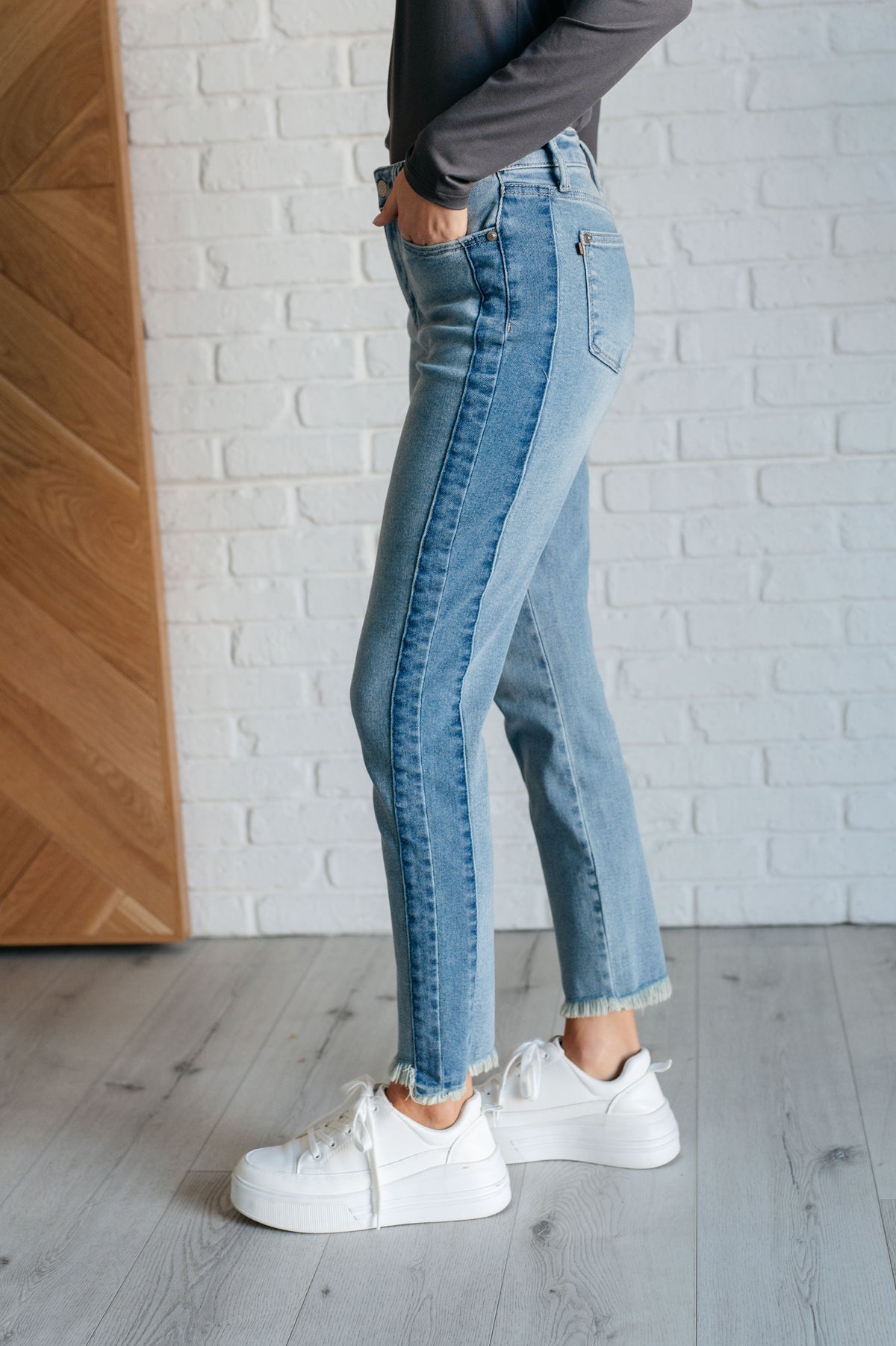 Susan High Rise Side Panel Detail Slim Jeans - 10/30/2024