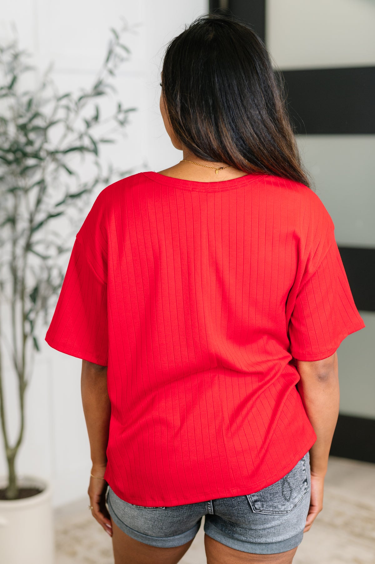 Take It Easy Slouchy Tee in Red - 5/20/2025