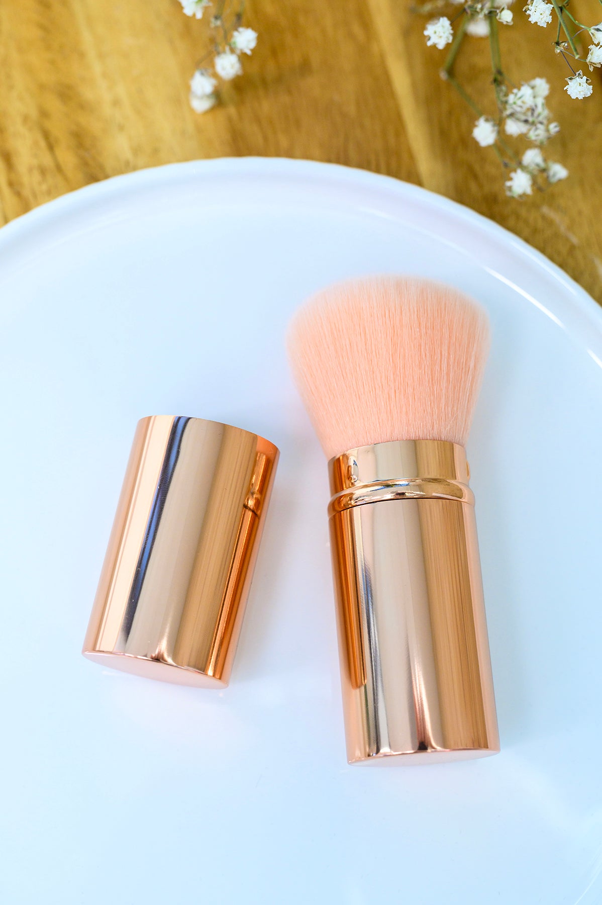 Rose Gold and Pink Telescopic Powder Brush - 6/12/2026