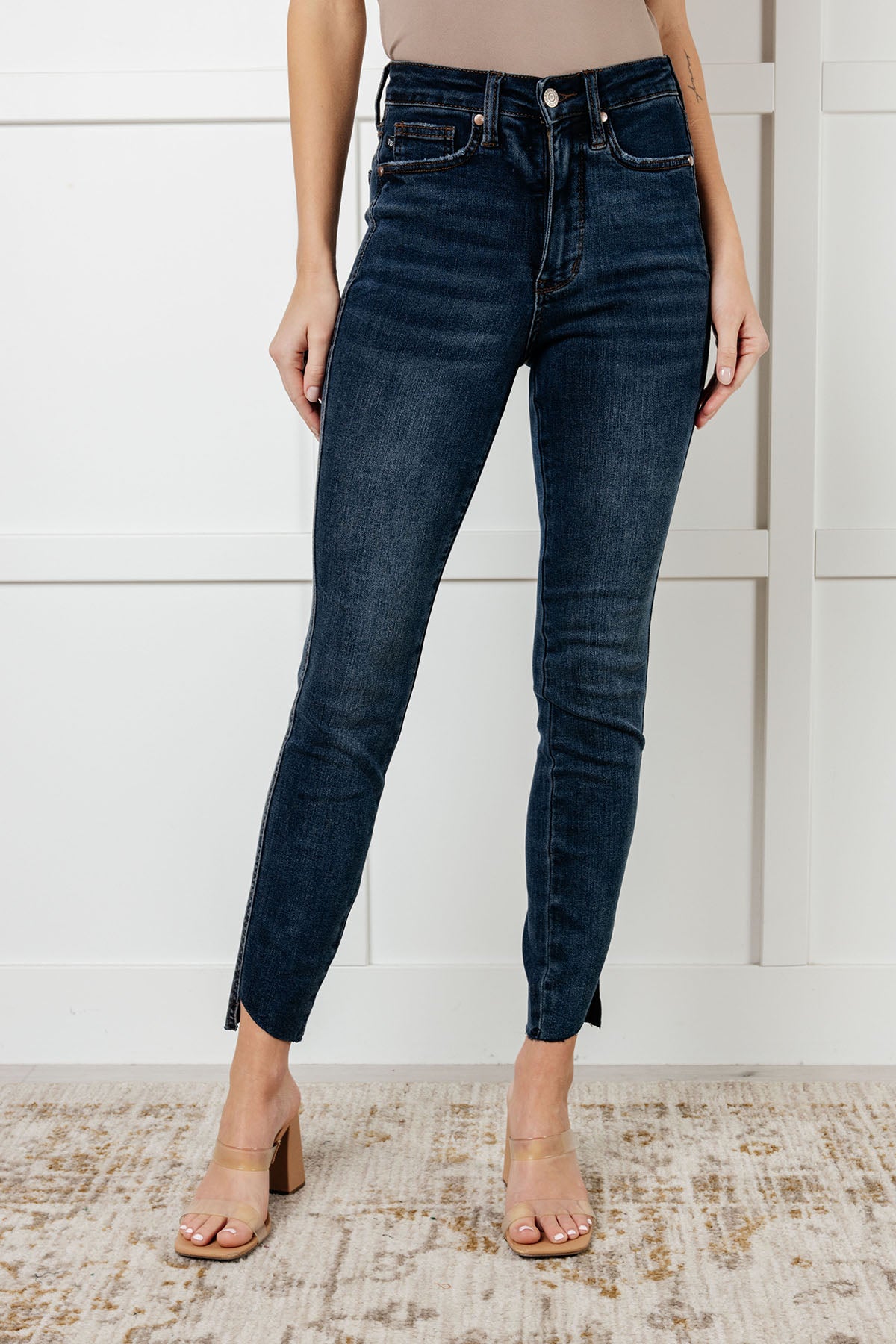 Tessa High Rise Control Top Step Hem Skinny Jeans - 12/11/2024