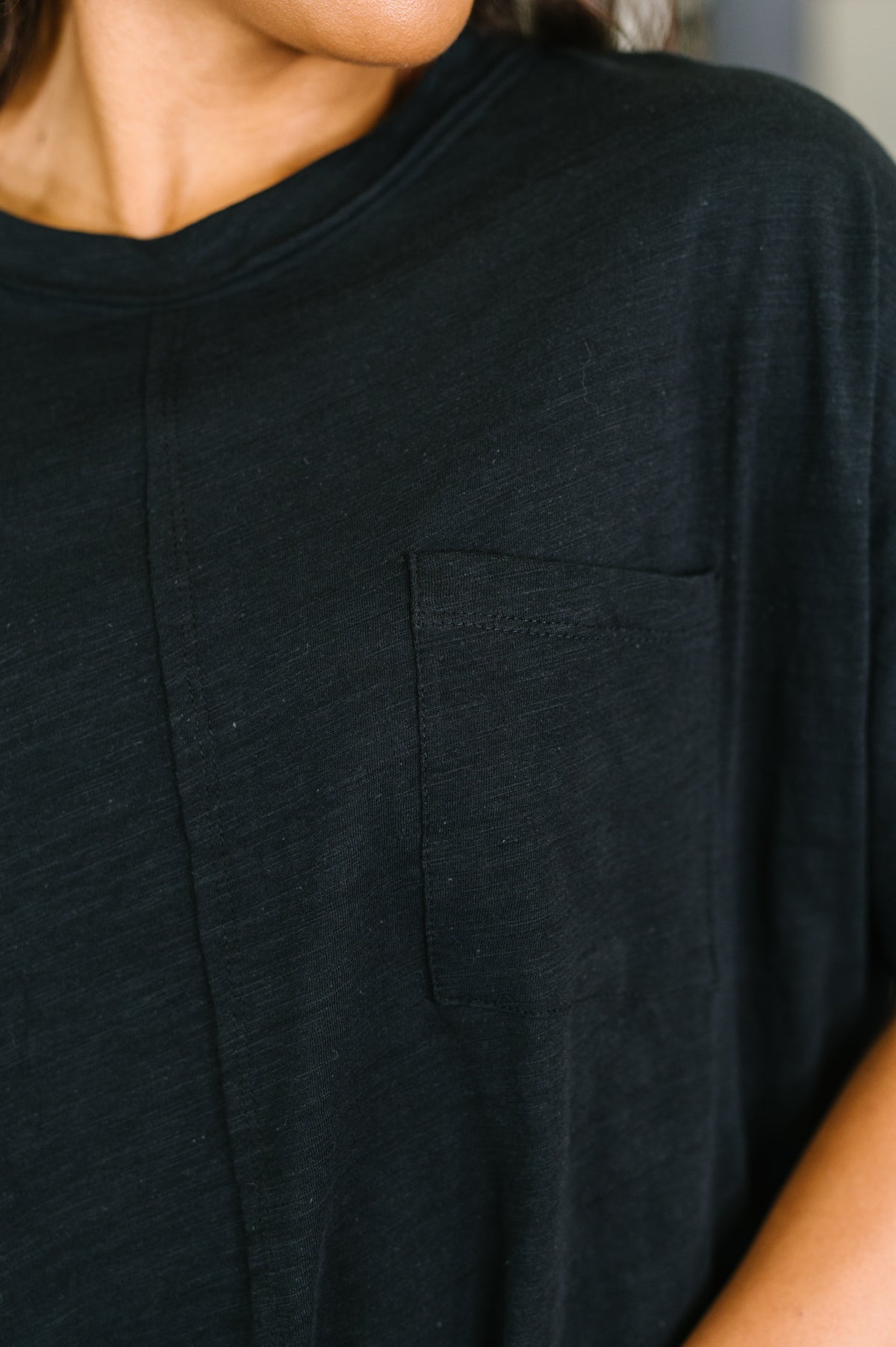 The Layback Relaxed Basic Tee in Black - 7/24/2026