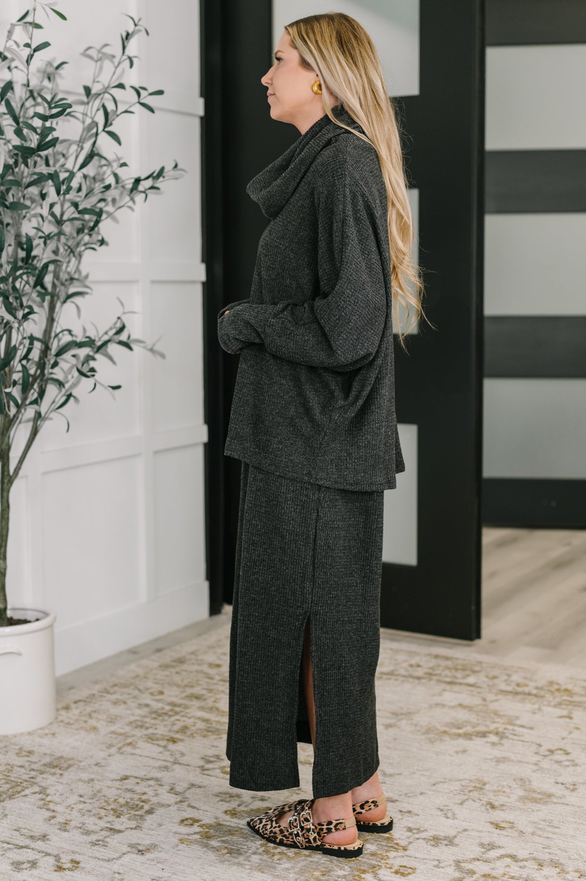 The Wander Lust Set in Black - 10/31/2025