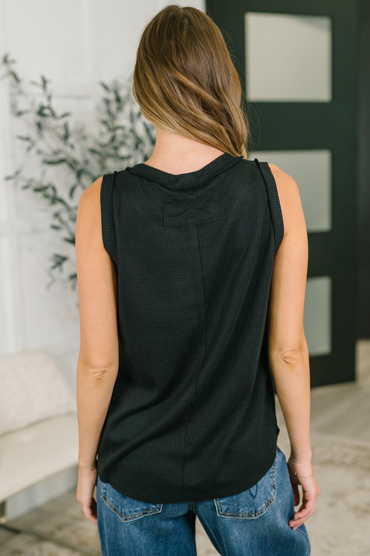 Thread Theory Round Neck Tank in Black - 6/12/2026