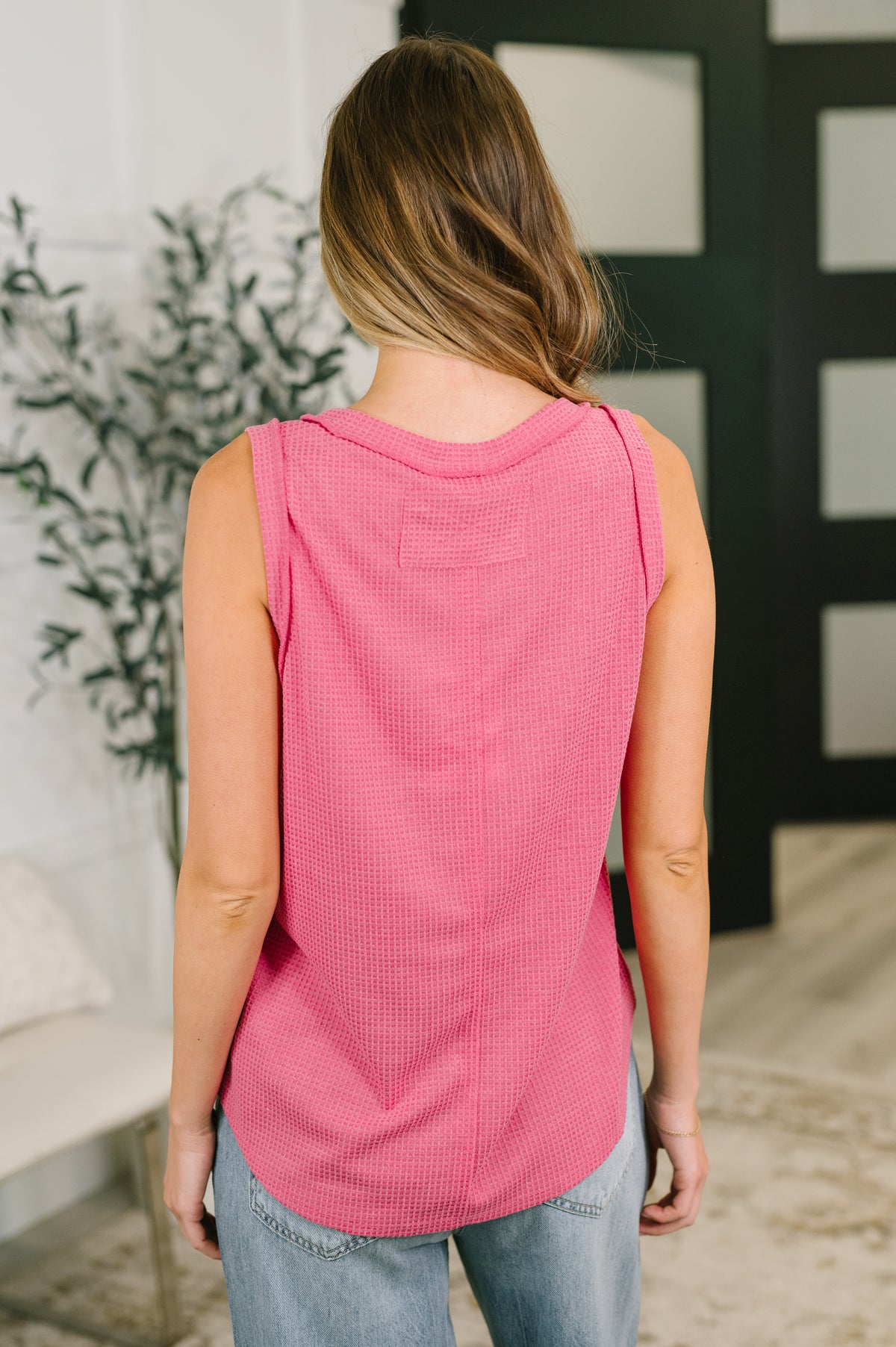 Thread Theory Round Neck Tank in Pink - 6/12/2026