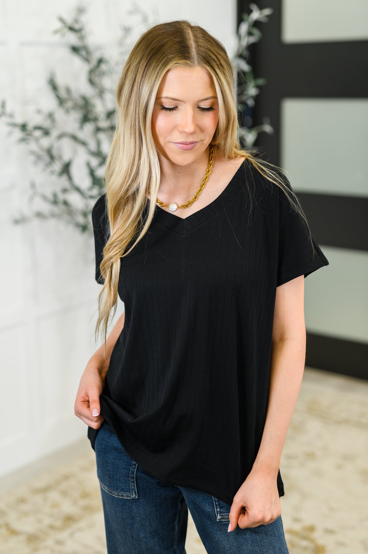Top Shelf Basic V-Neck Ribbed Tee in Black - 6/17/2025 NEW