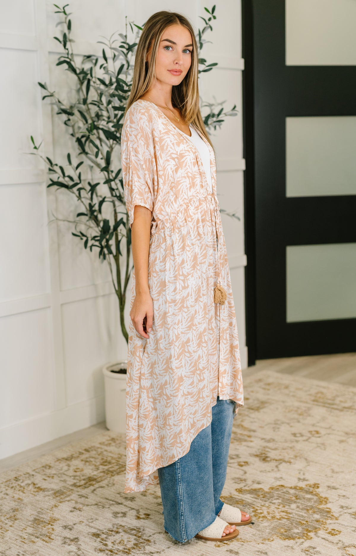 Tropical Print Gauze Kimono with Elastic Waist Tie in Milk Tea - 7/28/2025