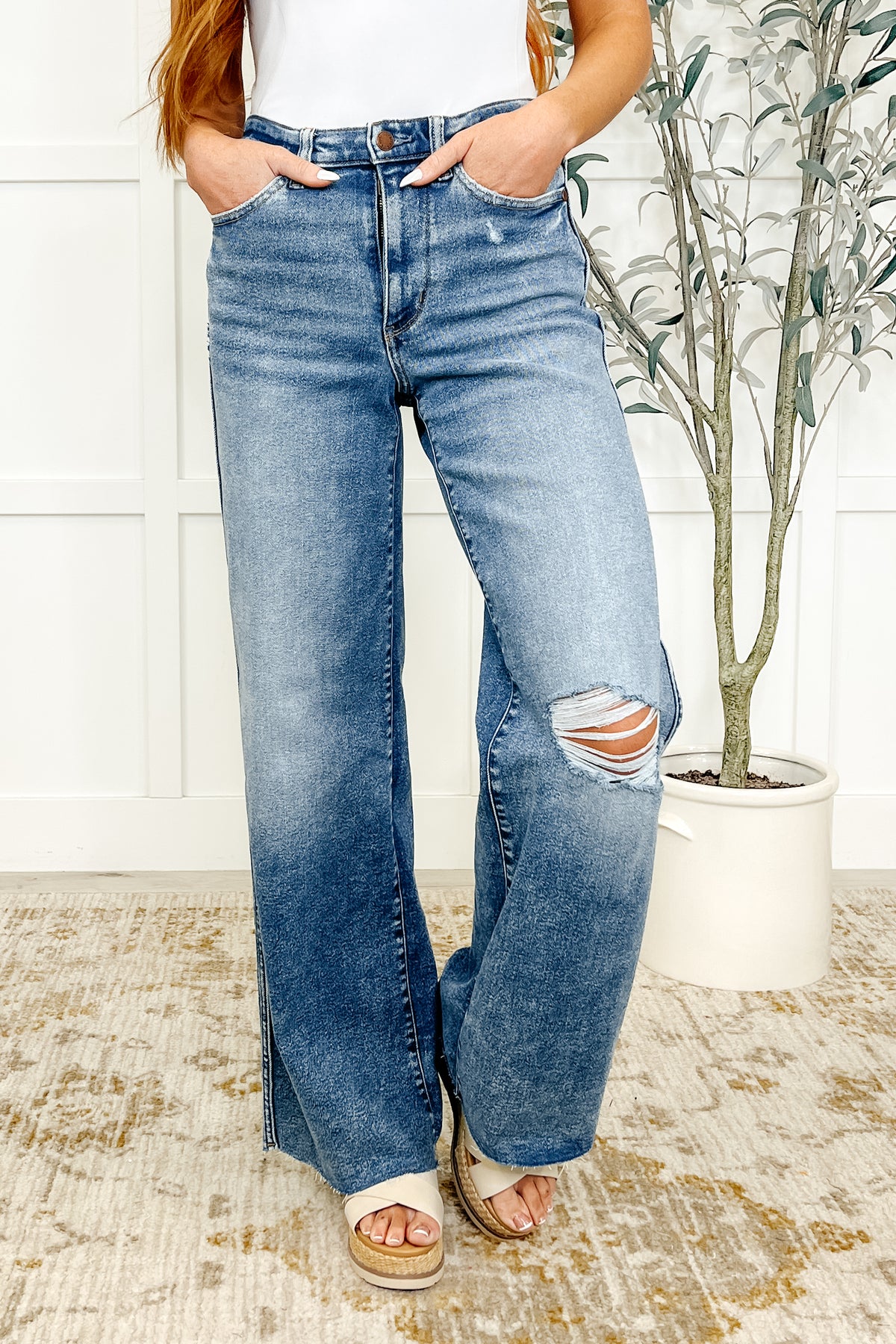 Tucker High Rise Vintage Wash Wide Leg Jeans - 4/30/2025