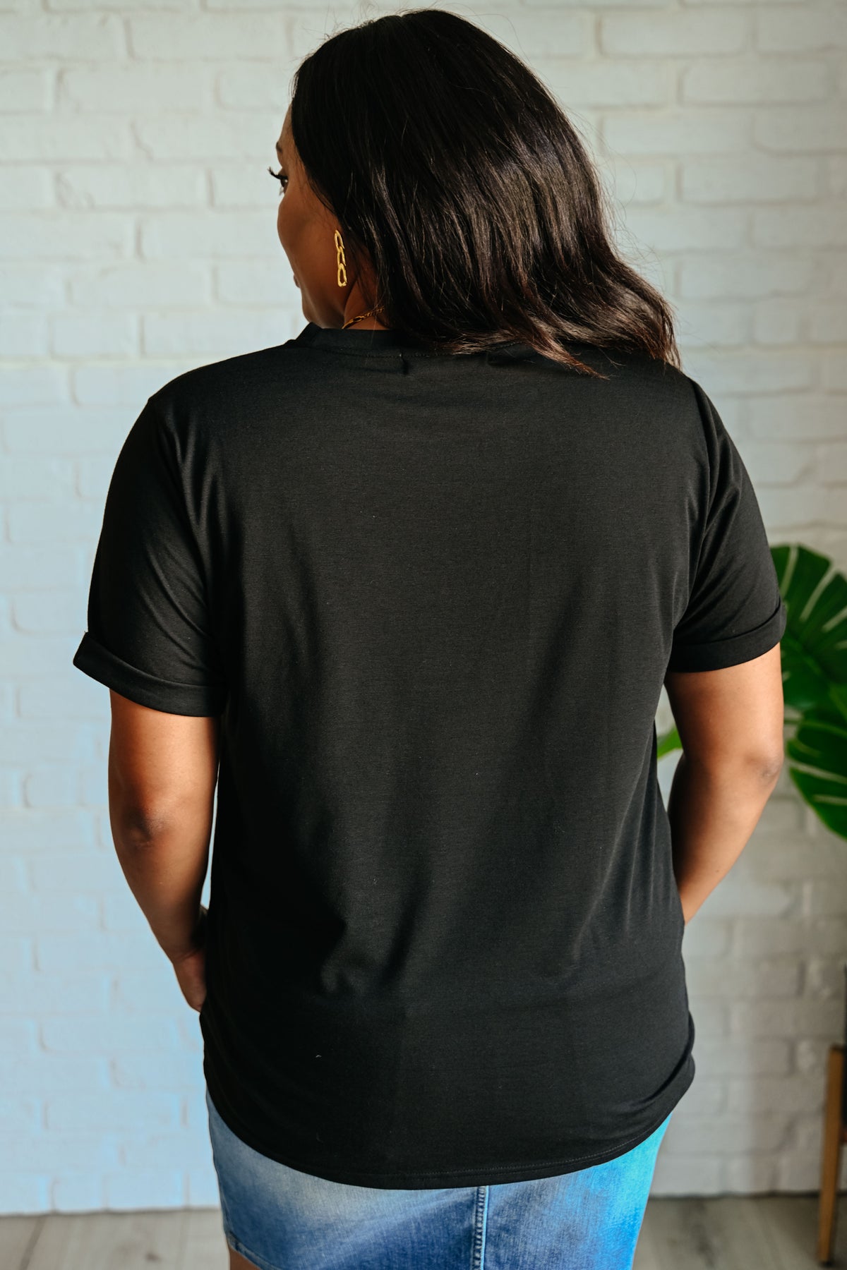 Uptown Crew T-Shirt in Black - 5/19/2025