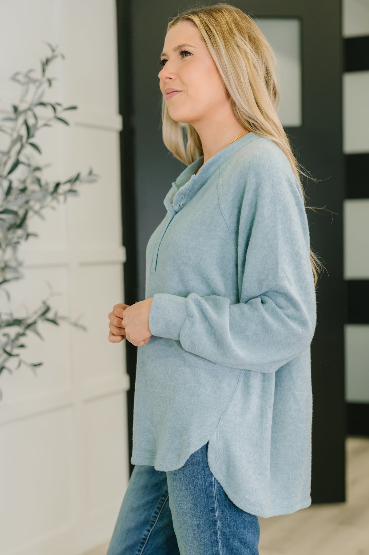 Urban Flux Scooped Hi-Low Long Pullover in Blue Grey - 9/24/2025