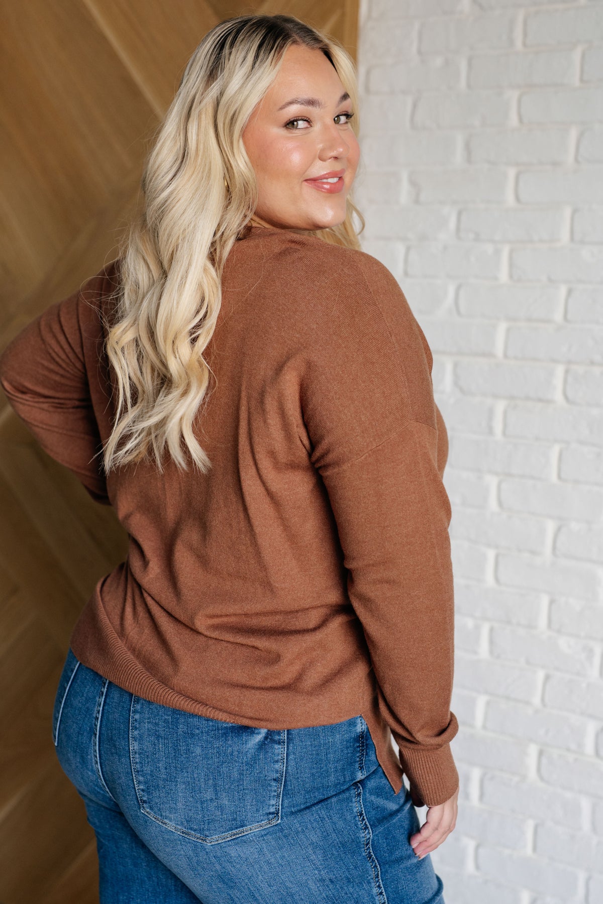 V-Neck Front Seam Sweater in Deep Camel - 9/25/2024