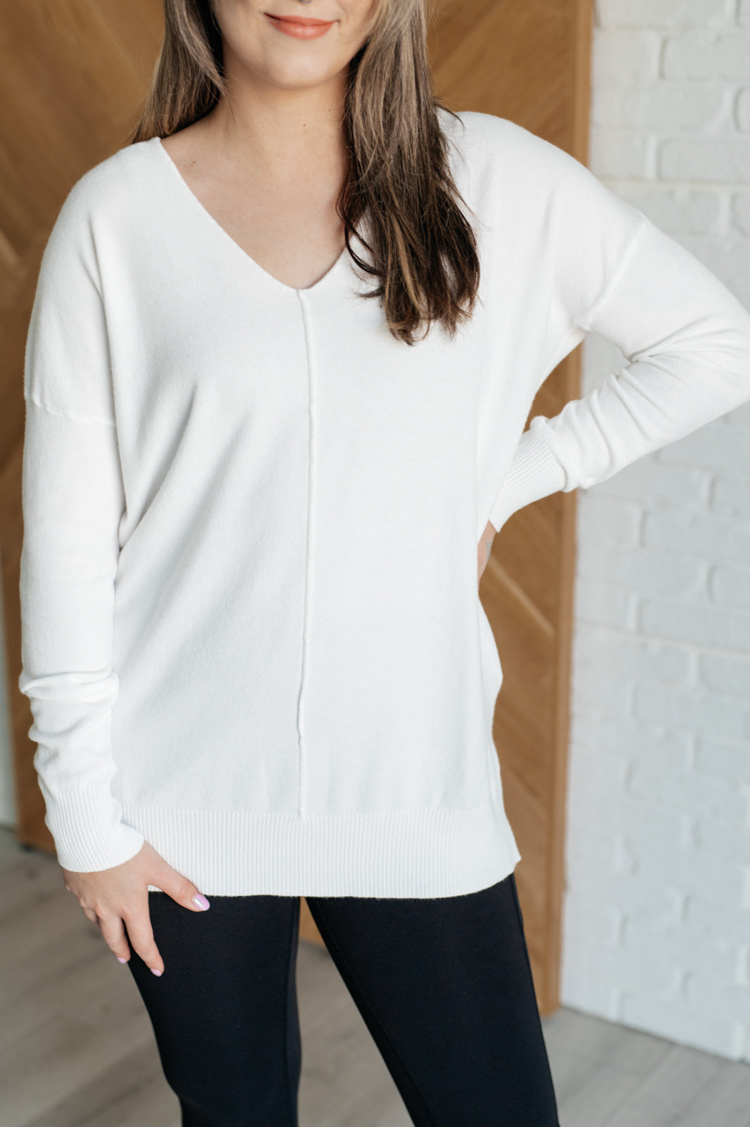 V-Neck Front Seam Sweater in Ivory - 9/25/2024