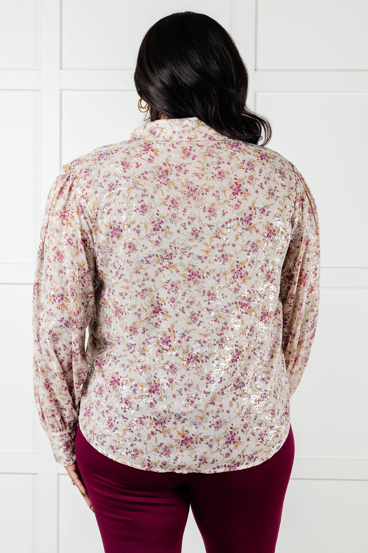 You and I Connect Floral Button Up Blouse - 12/31/2024